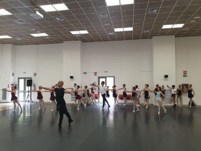 chianciano_in_danza_sala_mit